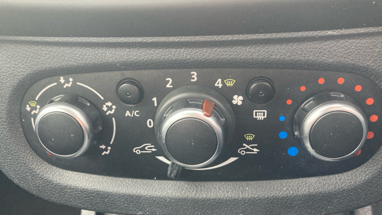 Dacia Duster 1.5 dCi 110 Nav+ 5dr Auto Diesel Estate